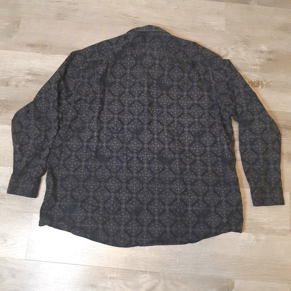 Mervyns Profile XXL black grey batique print cotton button up pocketed shirt - Picture 2 of 11